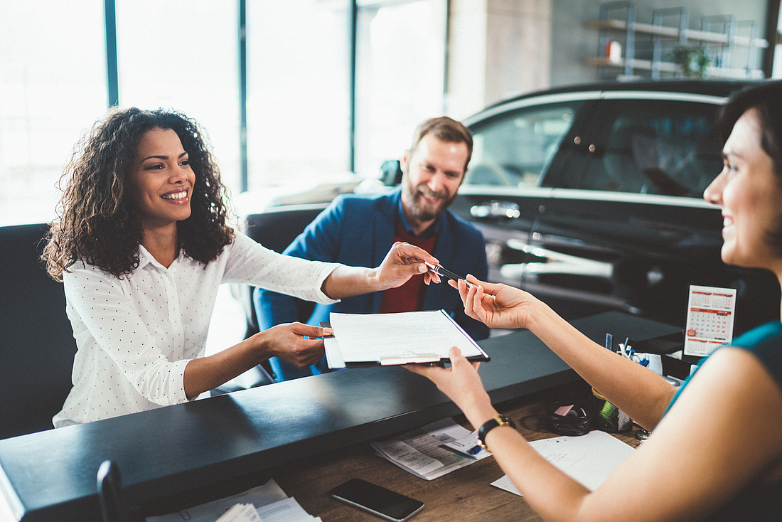 Leasing ist eine Alternative zur Autofinanzierung, mit Vor- und auch Nachteilen. Unsere Experten erklären, welche Variante für Sie sinnvoll ist!